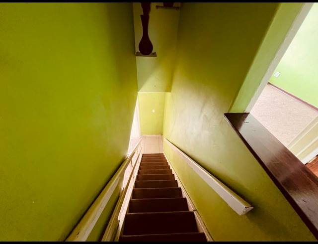 3 BEDROOM TOWNHOUSE FOR SALE IN SILVERTON